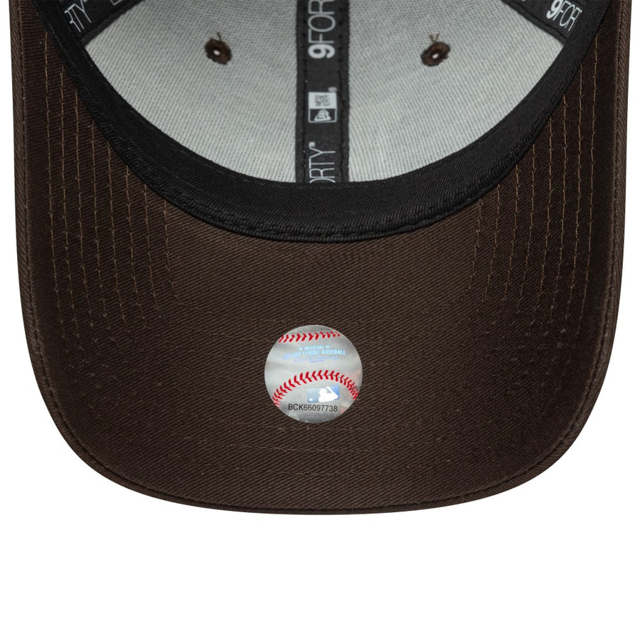 Los Angeles Dodgers 9FORTY Team Outline Dark Brown Cap