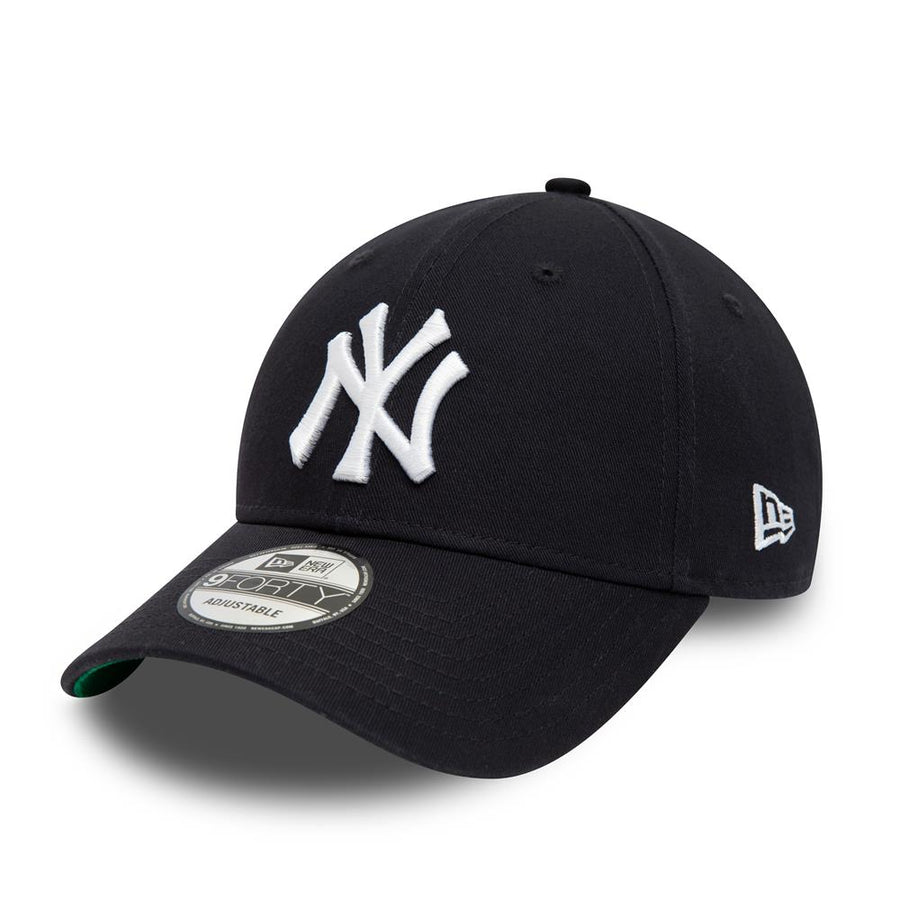 New York Yankees 9FORTY Team Side Patch Navy Cap