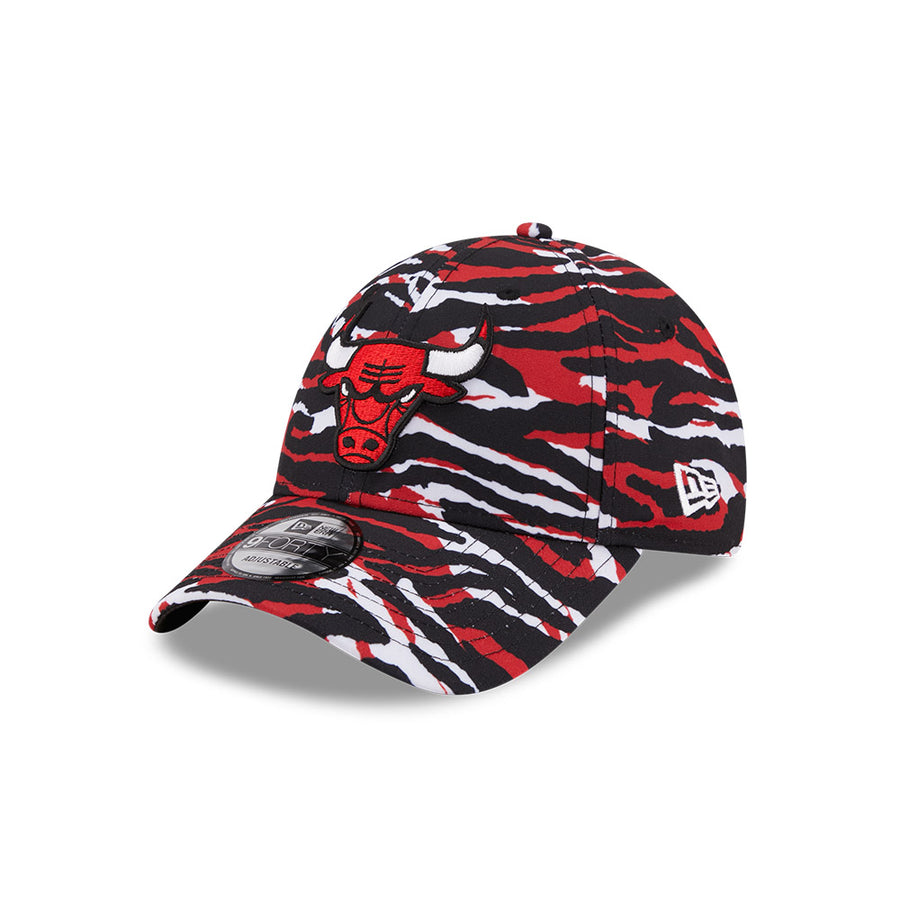 Chicago Bulls 9FORTY AOP Camo Red Cap