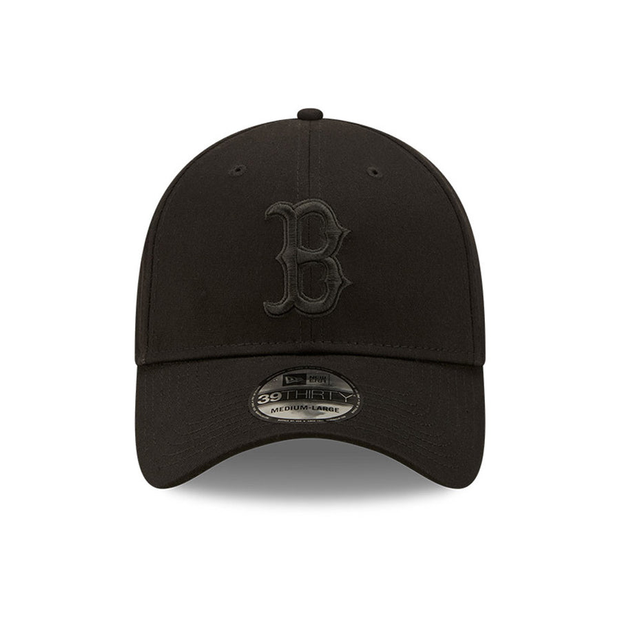 Boston Red Sox 39THIRTY League Essential Black/Black Cap