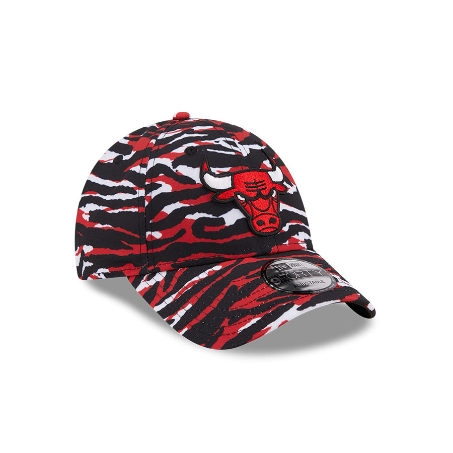 Chicago Bulls 9FORTY AOP Camo Red Cap