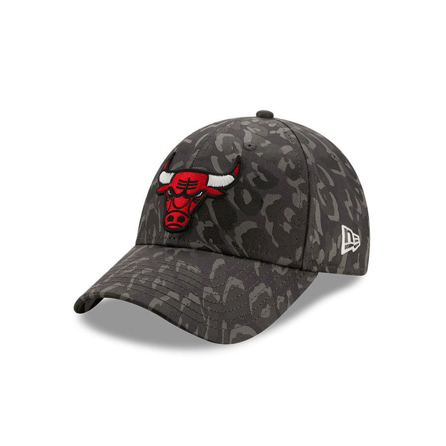 Chicago Bulls 9FORTY All Over Camo Graphite Cap