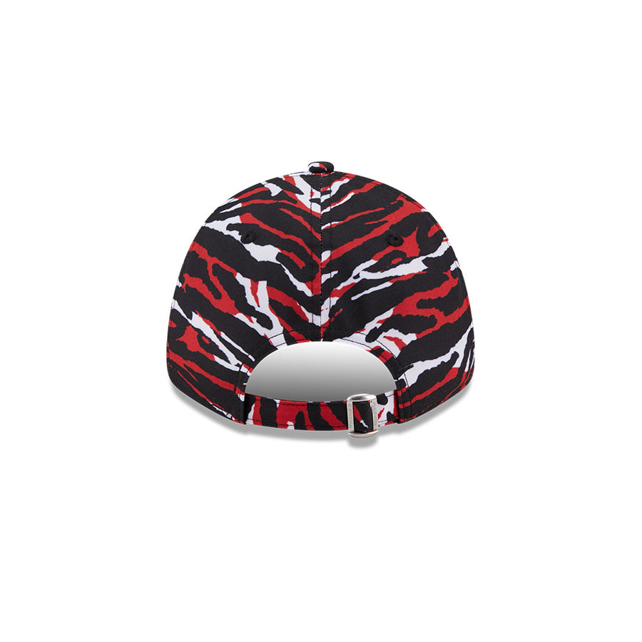 Chicago Bulls 9FORTY AOP Camo Red Cap