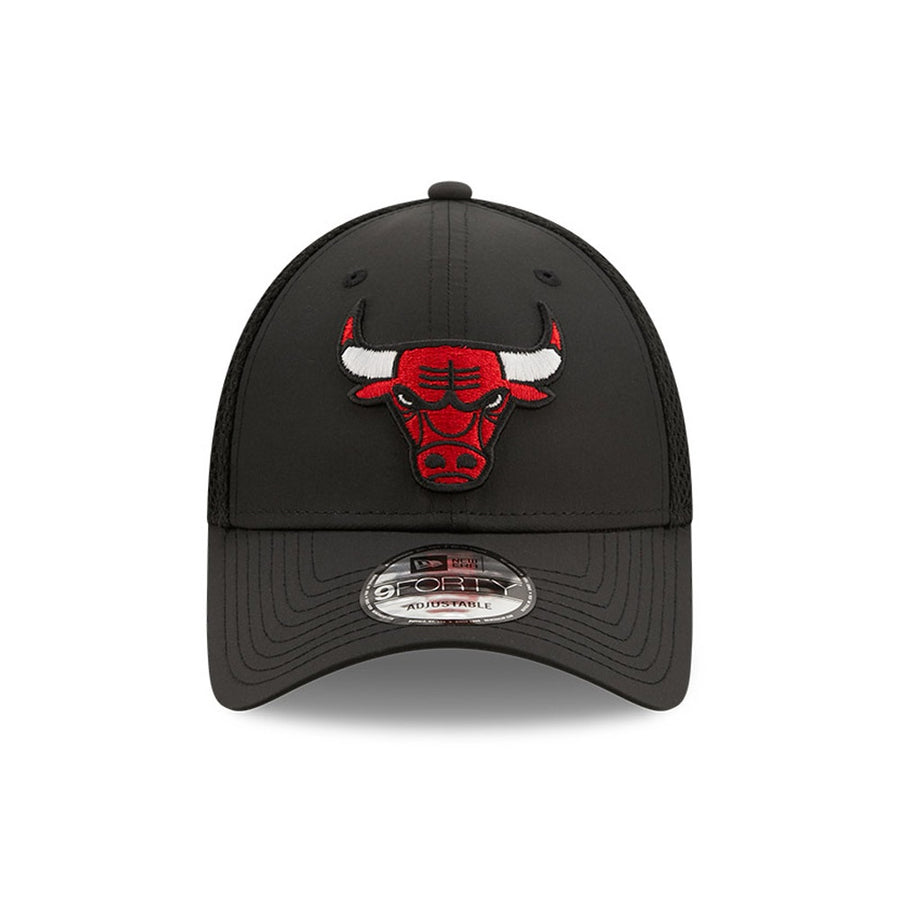 Chicago Bulls 9FORTY Team Arch Black Cap