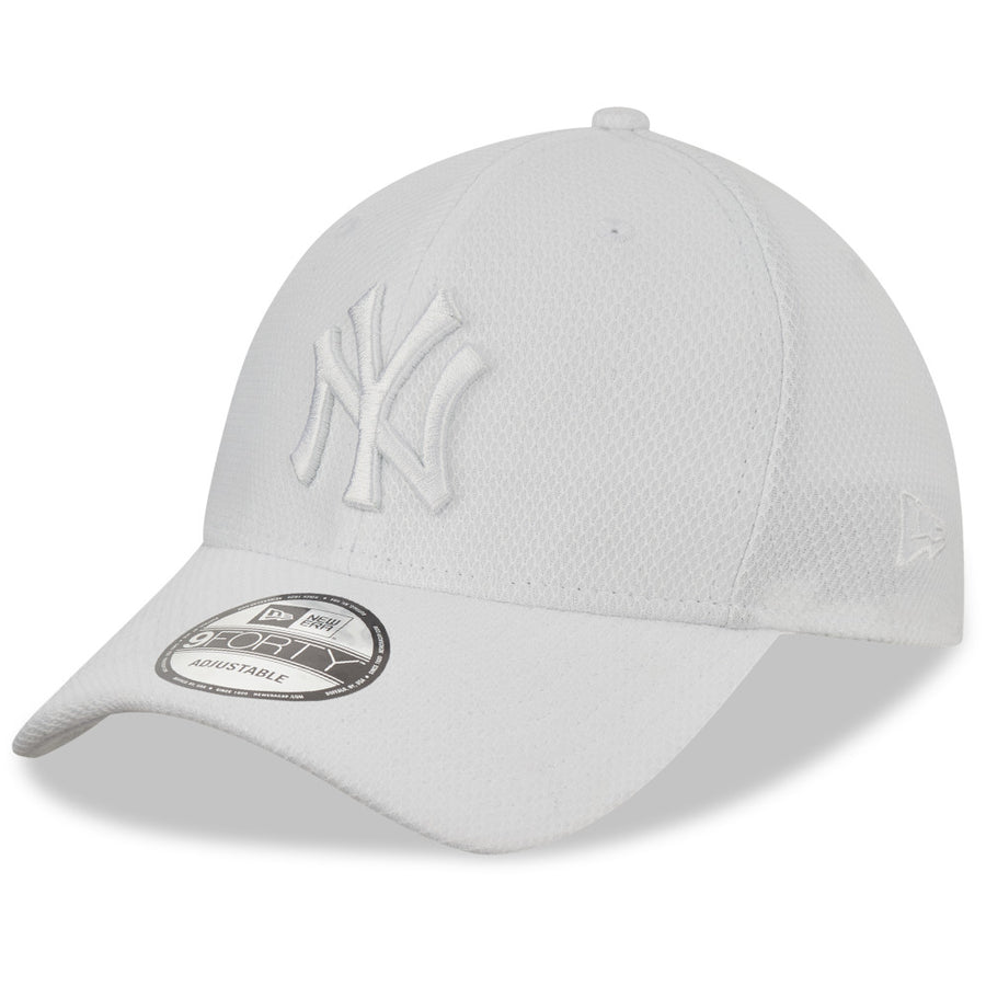 New York Yankees 9FORTY Diamond Era Essential White Cap
