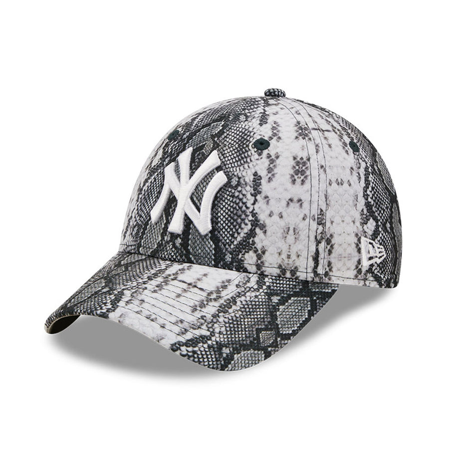 New York Yankees 9FORTY Womens Animal Print Multi Cap