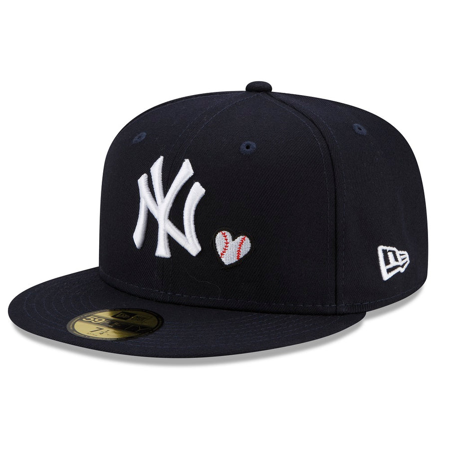 New York Yankees 59FIFTY Team Heart Navy Cap