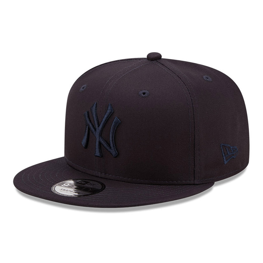 New York Yankees 9FORTY League Essential Navy Cap