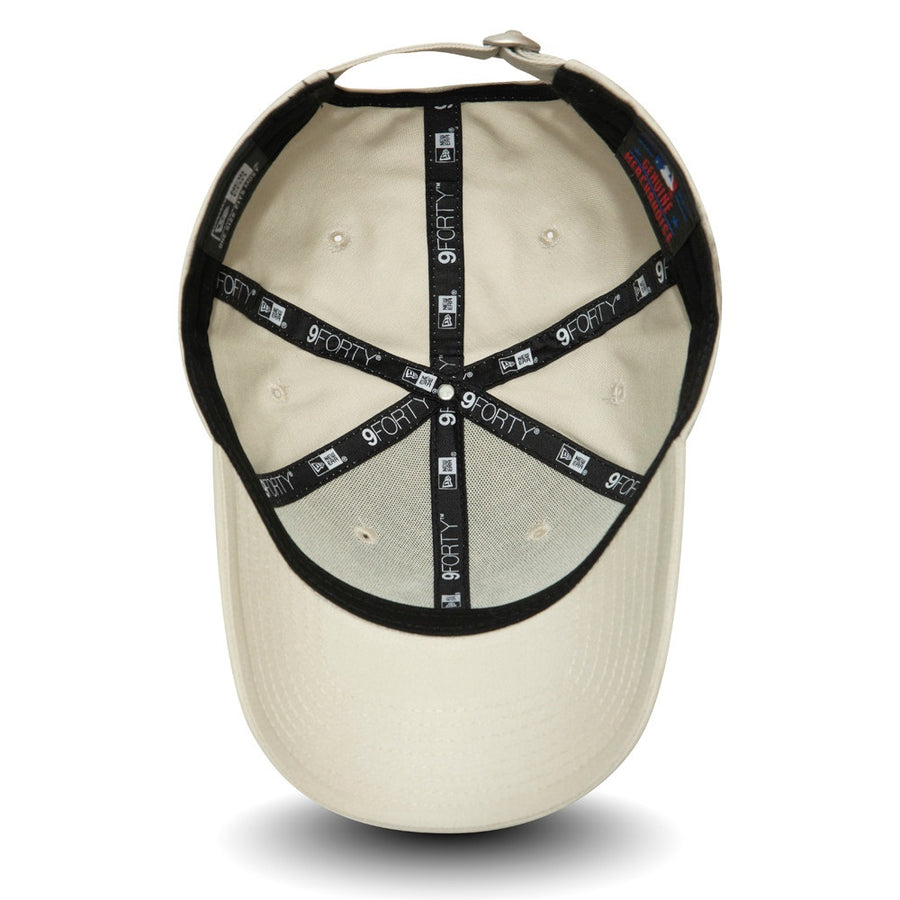 New York Yankees 9Forty League Essential Stone/Black Cap