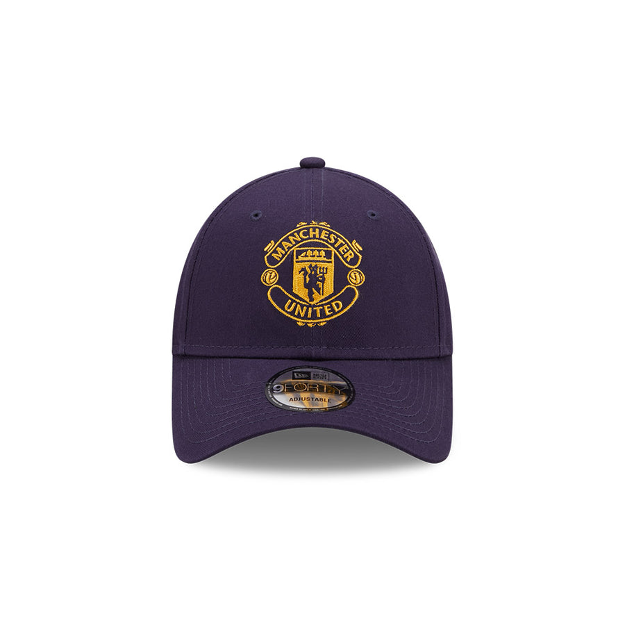 Manchester United 9FORTY Seasonal Navy Cap