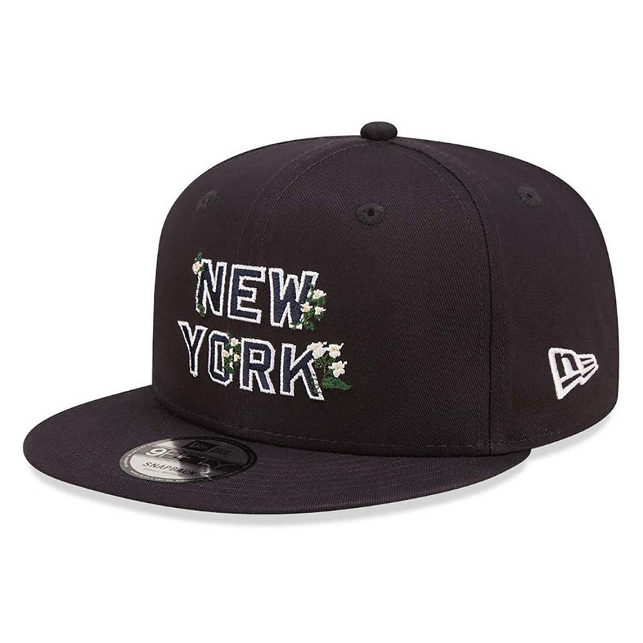 New York Yankees 9FIFTY Flower Wordmark Navy Cap