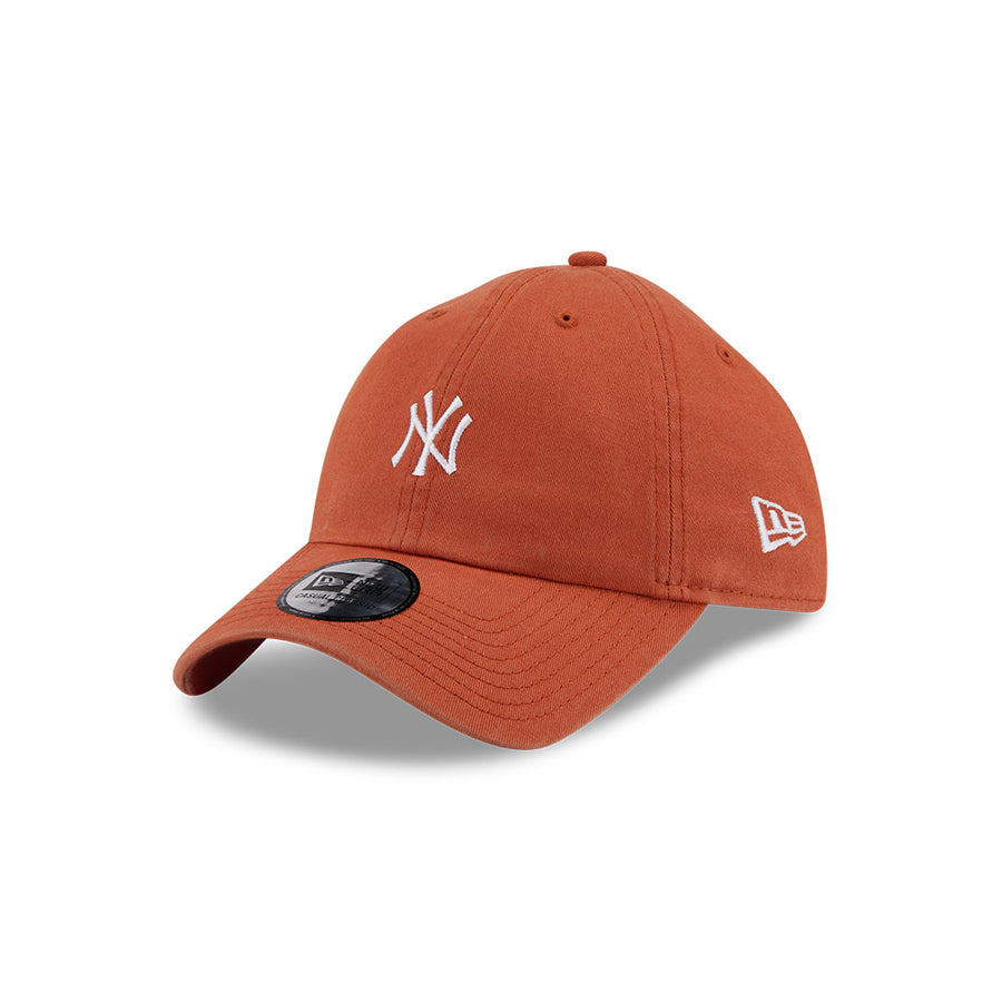 New York Yankees 9TWENTY Small Logo Casual Classic Rust Cap