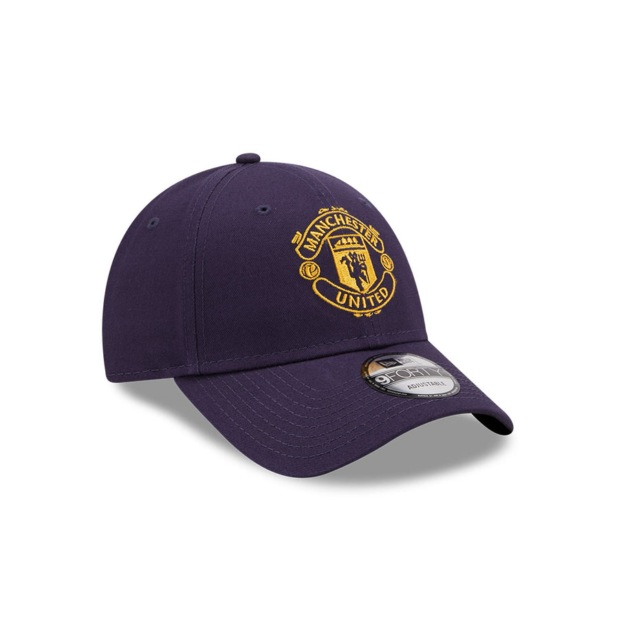 Manchester United 9FORTY Seasonal Navy Cap