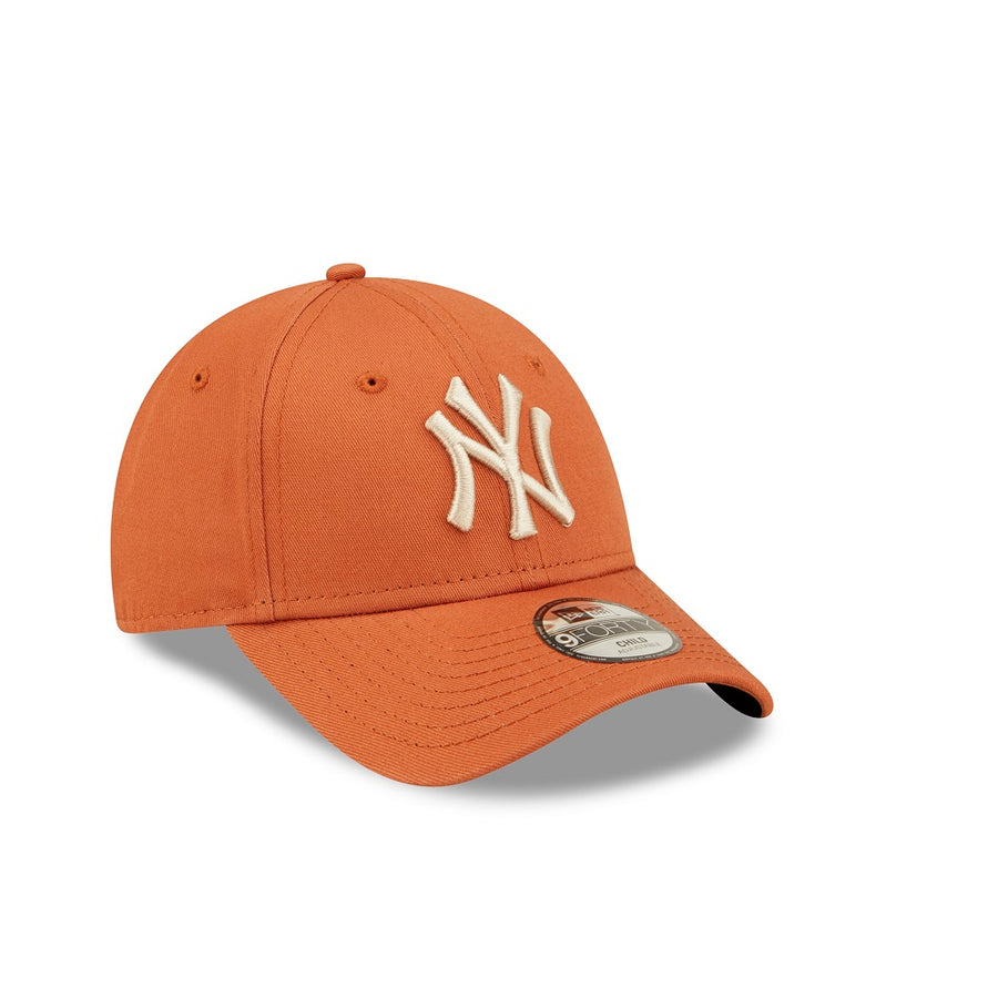 New York Yankees 9FORTY Kids League Essential Brown Cap