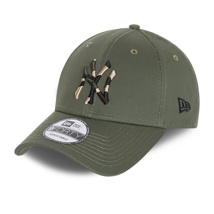 New York Yankees 9Forty Kids Camo Infill Olive Cap