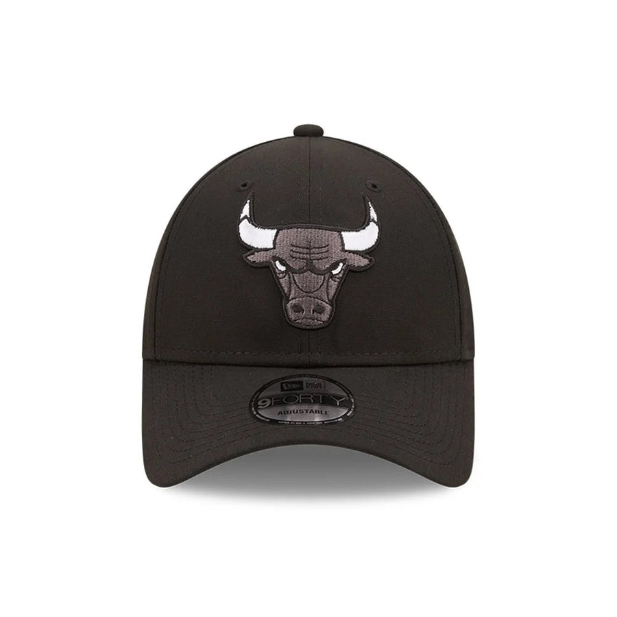 Chicago Bulls 9FORTY Monochrome Black Cap